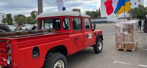 Одесса получила от Франции внедорожник и лодки