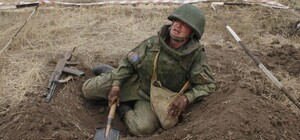В окупованому Криму набирають бажаючих рити окопи під Мелітополем