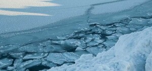 В Киевской области из-за льда на реке Десна вода поднялась на несколько метров