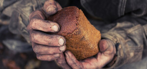 В Бердянском районе от голода скончался человек