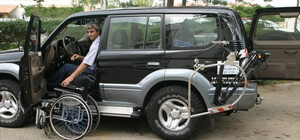 В Украине появятся автошколы для людей с инвалидностью