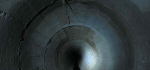 В Днепропетровской области двое детей застряли в недостроенном коллекторе