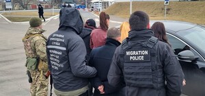 Обещал 200 евро в час: житель Одесской области вербовал женщин для занятия проституцией в Чехию