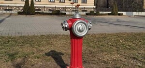 В Запорожье устанавливают наземные пожарные гидранты