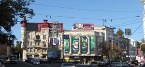 В Киеве переименовали площадь Льва Толстого и еще 15 улиц и проспектов