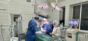 Дети играли винтовкой, один получил пулю в сердце: в Одессе спасли cемилетнего мальчика