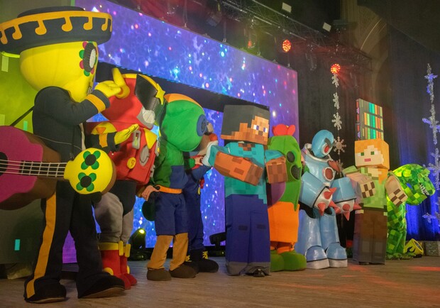 Minecraft и Brawl Stars спасают Roblox    