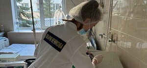 История 22-летней медсестры из Мариуполя, которая помогает спасать раненых бойцов в Днепре 