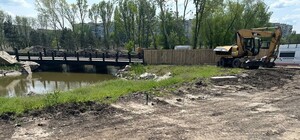 Почему косу на Набережной Победы огородили забором