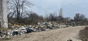 Незаконную свалку на полях фильтрации в Одессе удалось ликвидировать 