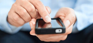 В Одесі продавець-консультант крав смартфони