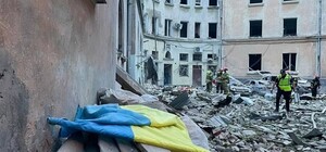 Мешканцям зруйнованих ракетою будинків у Львові виплачуватимуть щомісячну допомогу 