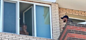 В Одесской области мужчина держал в заложниках своих жену и маленькую дочку (обновлено)