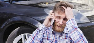 В Днепре в результате ДТП машина влетела в заправку