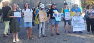 Одесити знову вийшли на пікет проти недоречних під час війни тендерів