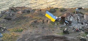 Армия РФ снова атаковала остров Змеиный Одесской области авиабомбами