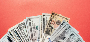 Курс валют в Україні 6 жовтня 2023 року: скільки коштує долар і євро 