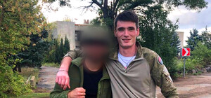 Очередной языковой скандал: в Киеве военному, работающему водителем такси, пробили шины авто