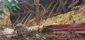 В Одессе обвалилась стена жилого дома на улице Болгарская: жильцам советуют съехать