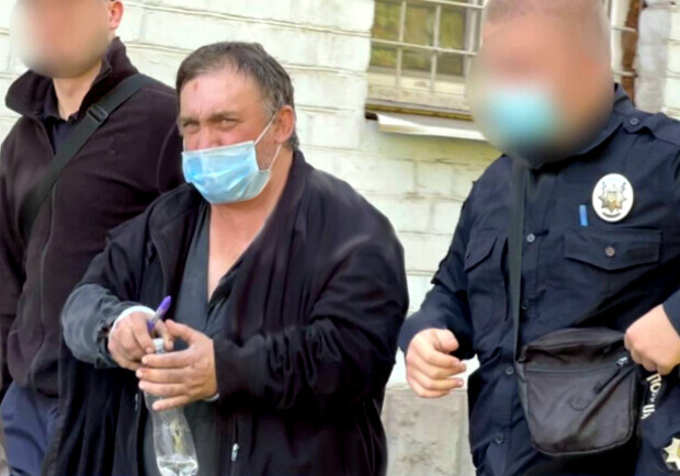 В Кривом Роге мужчина изнасиловал 13-летнего мальчика