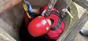 Рятувальники витягнули із колодязя тіло жінки 