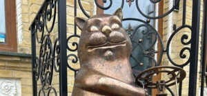 Что будет с памятником и мемориальной доской Булгакову, котом Бегемотом на Андреевском спуске