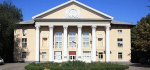 В Запорожье бизнесмен Макс Поляков приватизировал бывший дом культуры