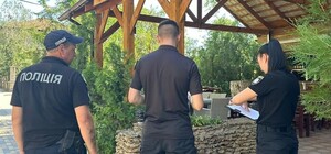 В Одесской области после посещения кафе отравились девять человек: восемь пострадавших – дети