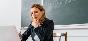 Запорізьким вчителям підвищать зарплати: кому саме і на скільки