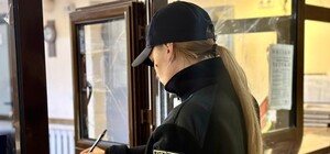 Уничтожила квартиру, которую сама продала: в Одессе будут судить поджигательницу