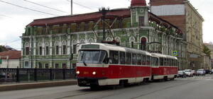 Лопанскую набережную временно закрыли для транспорта