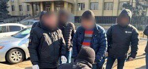 Обещал повлиять на судейское решение: адвокат из Одессы попался на взятке