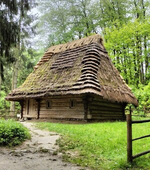Сім дивовижних парків Львівщини для літнього 