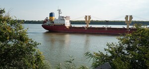 После подрыва судна: в Одесской области открыли движение по каналу устья Быстрое