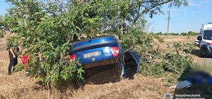 На Одещині водій у стані сп’яніння перекинув авто з пасажирами: четверо травмовані, справу передали до суду