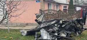 Окупанти обстріляли підприємство з виготовлення пам'ятників у Лозовій