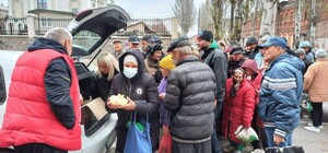 Где в Запорожье действуют пункты бесплатного горячего питания