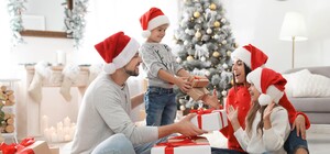 В Харькове выросли цены на детские подарки к праздникам: сколько теперь стоит сладкий набор