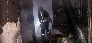 В Киевском районе горела квартира: погиб мужчина, его дочь удалось спасти