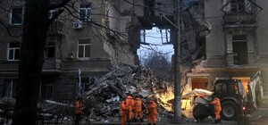 Руины вместо домов: фото последствий смертельного обстрела Одессы