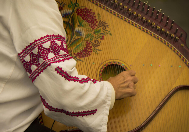 Бандурой соеденены судьбы