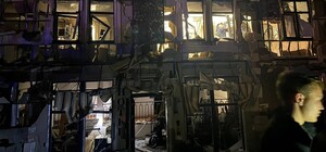 Массированный удар по Одессе ночью: ранены дети, повреждены дома и центр города