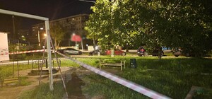 В Одесі на дитячому майданчику виявили тіло жінки: справу розслідує поліція