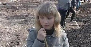 В училище, где студенток гнали подметать трассу, для ревизоров накрывают столы