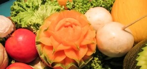 Рецепты к Яблочному спасу 2012: готовим запеченные яблоки в коньячном соусе и воздушный пирог без муки