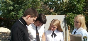 Донецкие коммунальщики не смогли наказать должников - у нищей семьи нечего отбирать