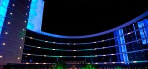 Самый богатый одессит отказался жить в элитном доме из-за клуба с наркоманами и малолетками