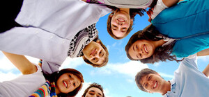 Не грустим осенью: приходим на посиделки с играми