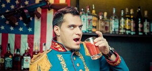 Бармен популярного одесского заведения рассказал о мажорных клубах и прозвищах для клиентов