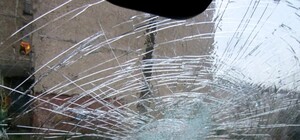 В Луганске разбили автомобиль активиста Дорожного контроля